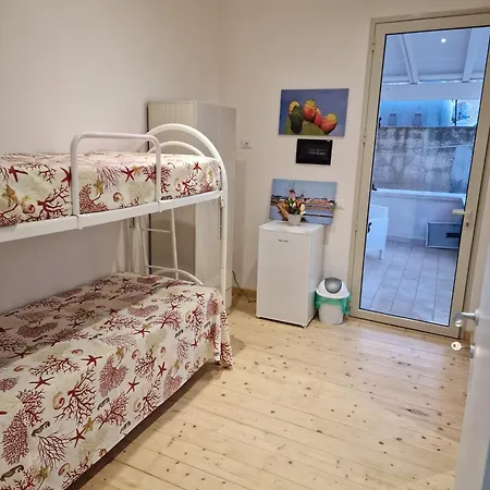 Da Rosa לינה וארוחת בוקר פטרוזינו